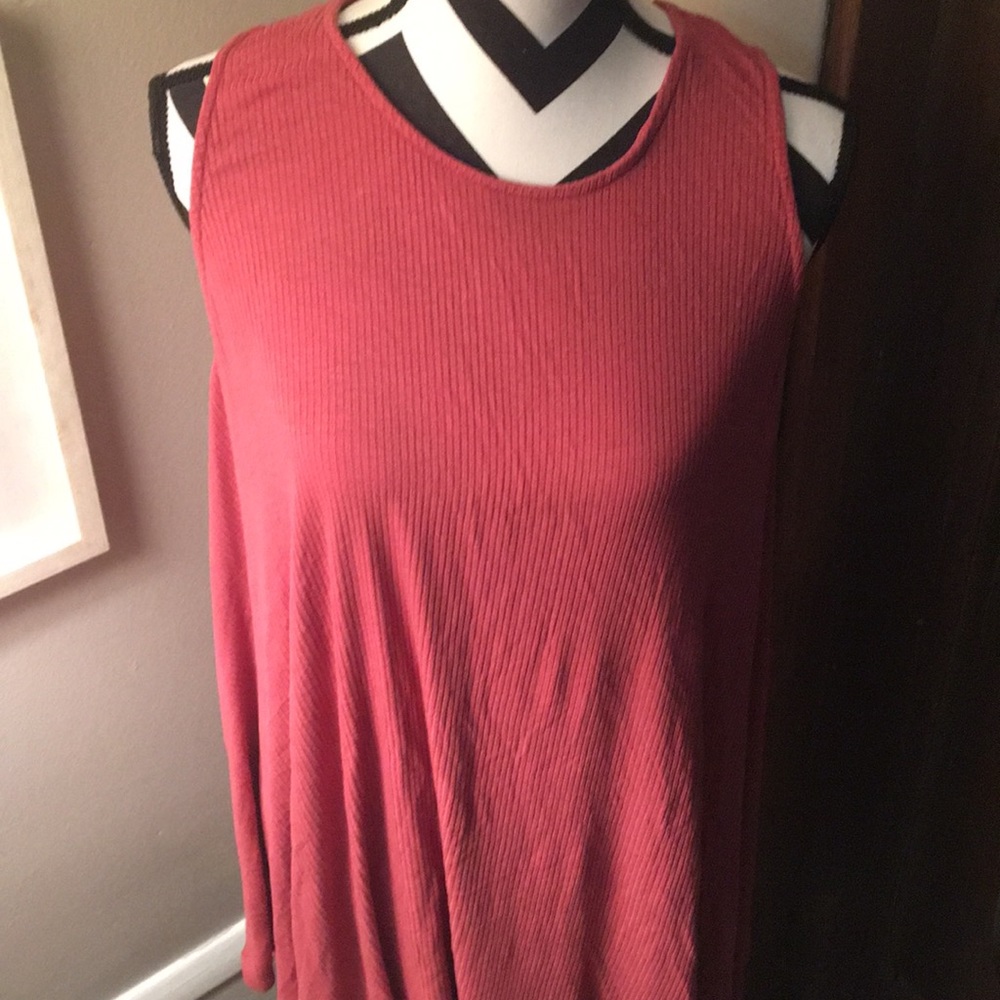 Alya from Francescas large dress - Picture 2 of 3